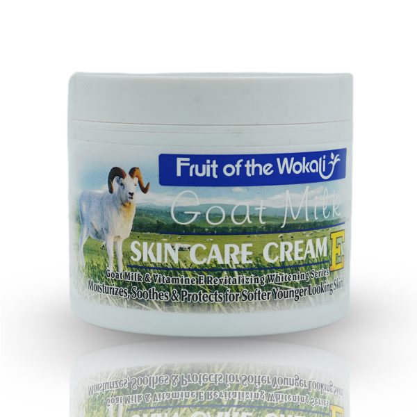 كريم Goat milk حليب الماعز للترطيب