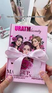 دفتر مكياج 4 طبقات من uratm